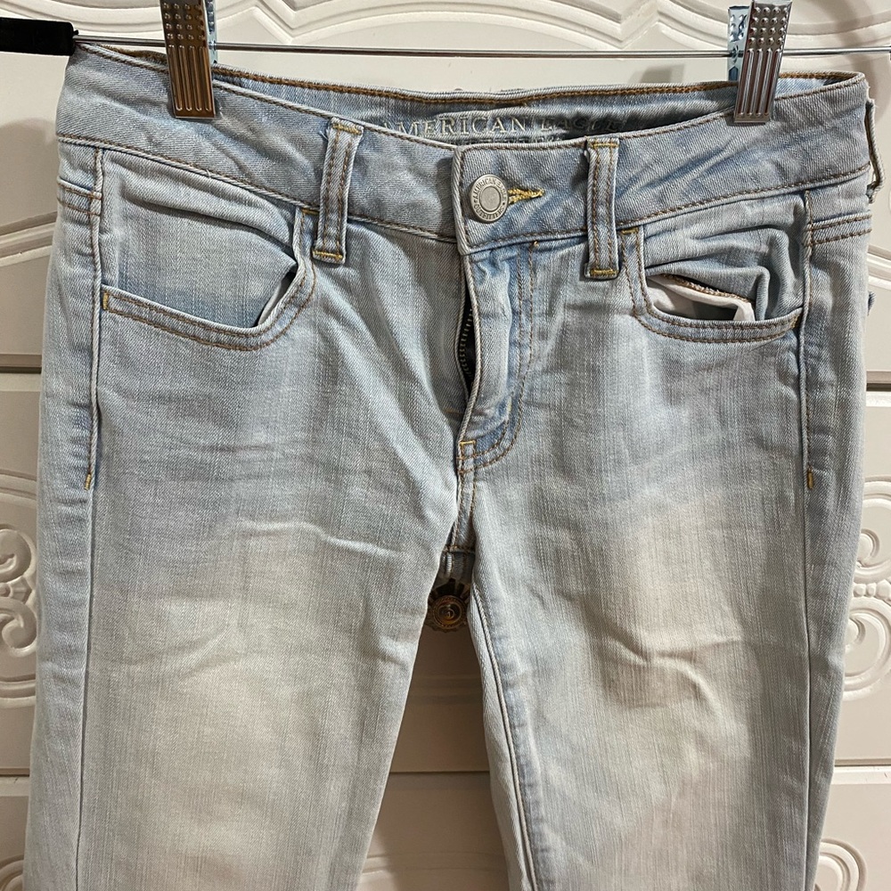 American Eagle Light blue skinny jeans